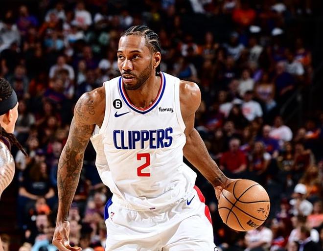 体坛：多家中超球队有意全北队长朴镇燮，浙江队目前最接近（全北队长朴镇燮获多家中超俱乐部青睐，浙江队目前最接近）