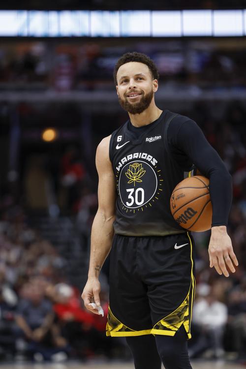 21到01！博洛尼亚晋级AC米兰遭绝杀，意甲八强格局生变（从2-1到0-1！博洛尼亚闯关、AC米兰遭绝杀，意甲八强格局生变）