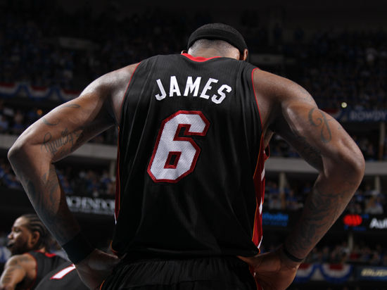 索帅：安切洛蒂曾调侃执教曼联压力太大，这种压力也是种荣幸（索帅：安切洛蒂曾打趣曼联帅位压力巨大，能扛这份压力也是种荣耀）