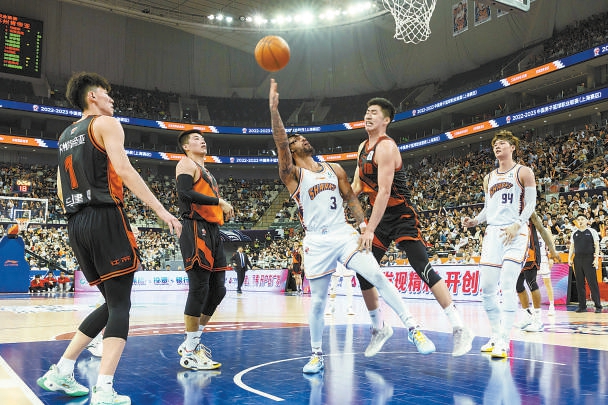 邱贻可谈理性球迷与不理性球迷区别，称后者非真正球迷（邱贻可：理性与非理性球迷有别，后者并非真正球迷）